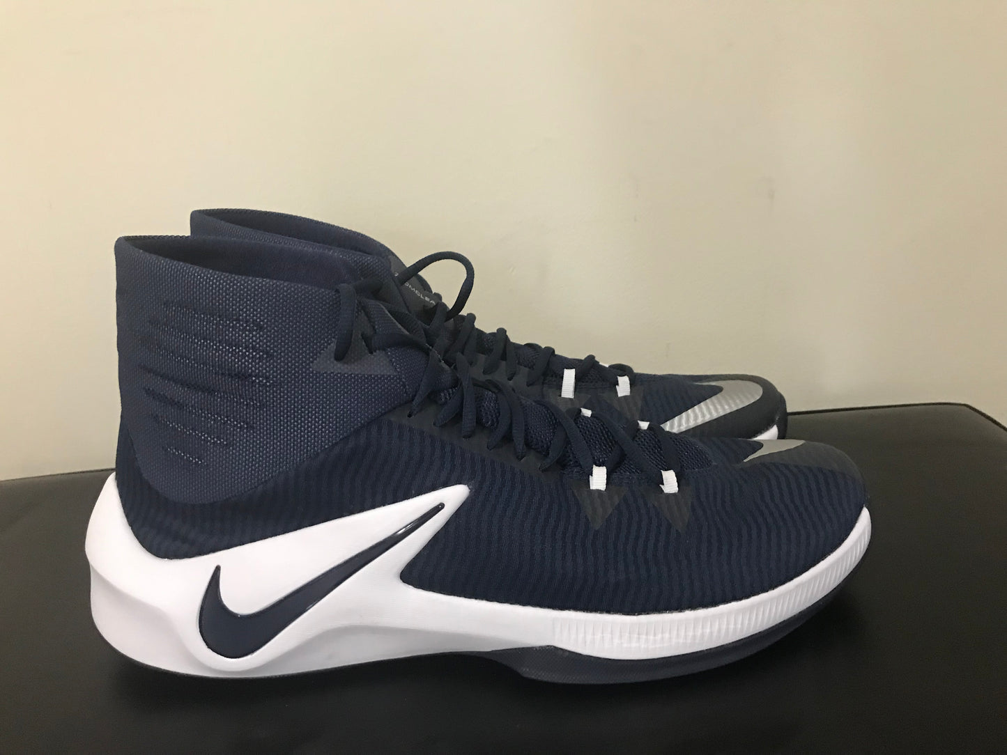 NEW Nike Zoom Clear Out 2016 Basketball Shoes Men's Sz 18 Navy Blue 856486-442