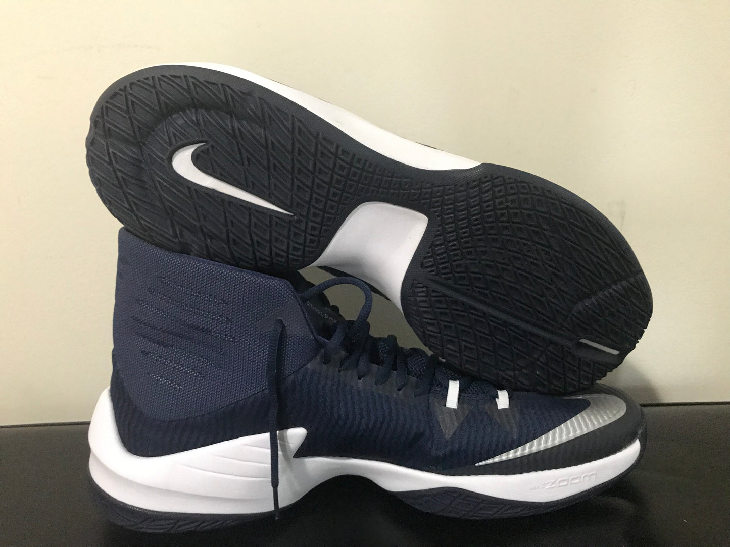 NEW Nike Zoom Clear Out 2016 Basketball Shoes Men's Sz 18 Navy Blue 856486-442