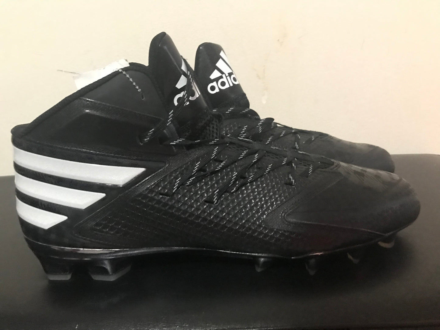 Adidas Freak X Carbon Mid Football Cleats Men s size 17 Black White B7 ELWOOD INTERNATIONAL