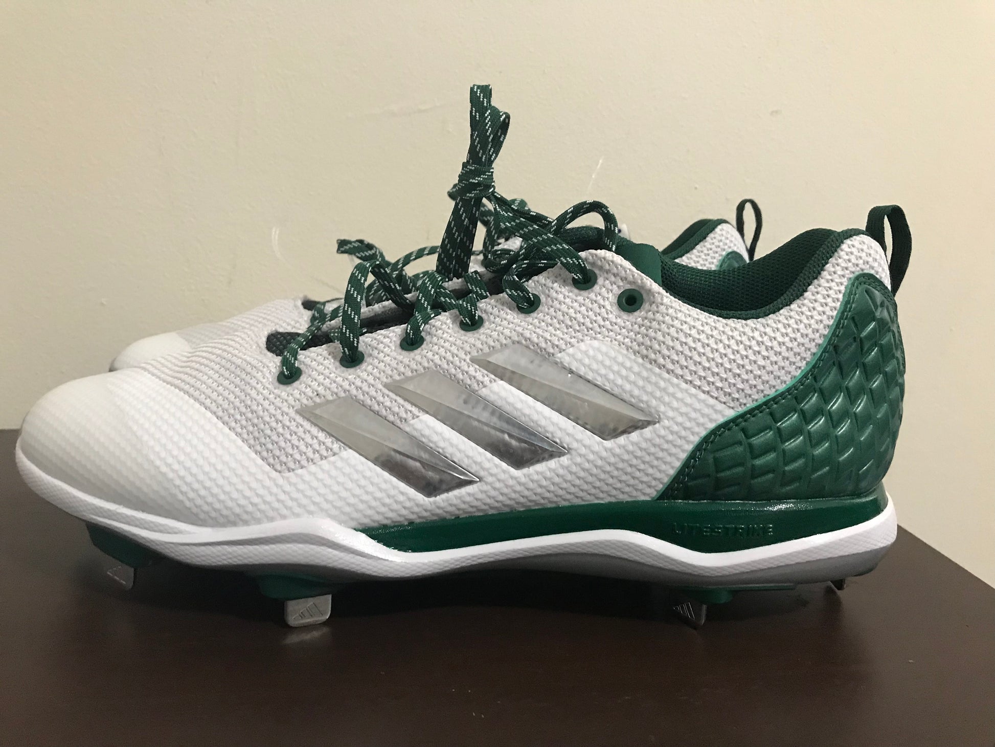 Adidas Power Alley 5 Metal Baseball Cleats Men s Size 13 Green White B ELWOOD INTERNATIONAL